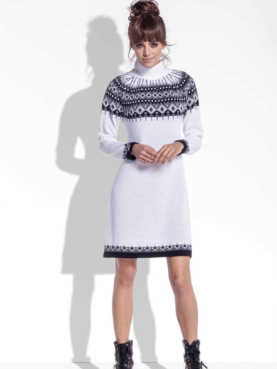 Sukienka swetrowa z półgolfem biała